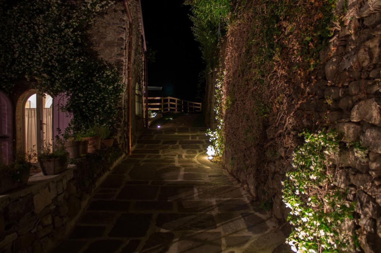 La Torretta Studios & Suite Lesa Buitenkant foto